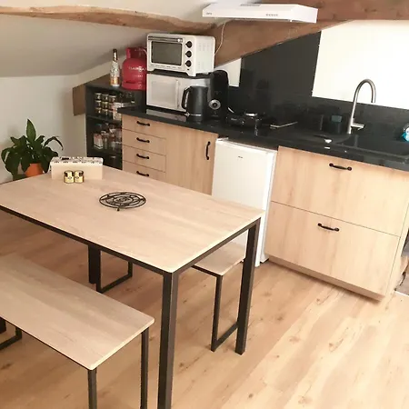 Appartement Chez L'Habitant Apartment Gragnague